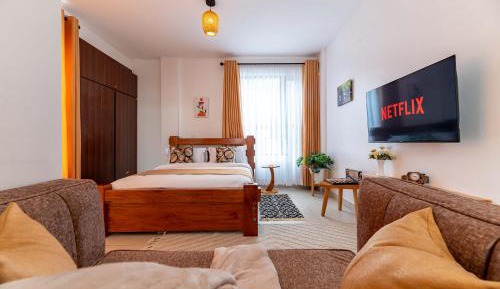 Studio Apartment with Queen Bed