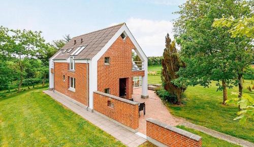 Two-Bedroom Holiday Home