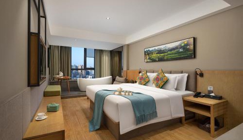Deluxe Double Room with Bath