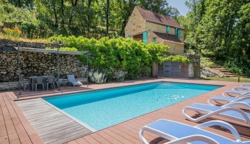 Three-Bedroom Holiday Home 