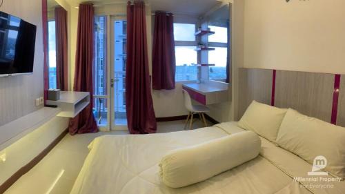 Room #1475085501