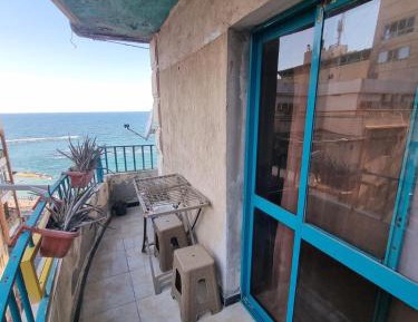 Two-Bedroom Apartment with Terrace and Sea View