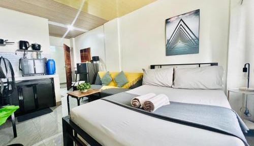 Studio Apartment with Balcony