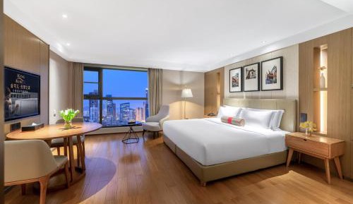 Superior King Room
