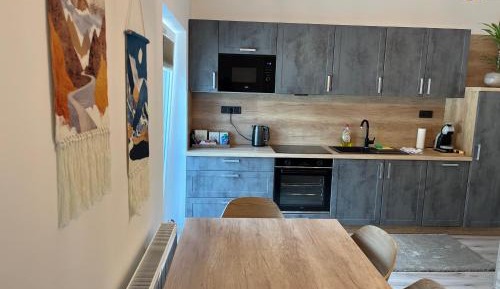 Room #1473690701