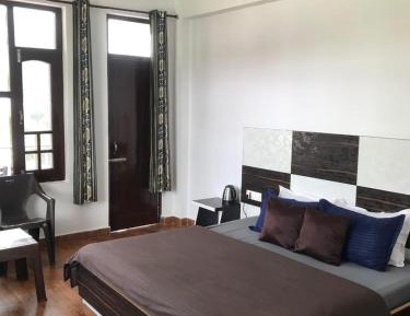 Double Room with Mountain View