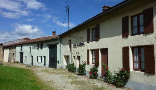 Three-Bedroom Vacation Home 
