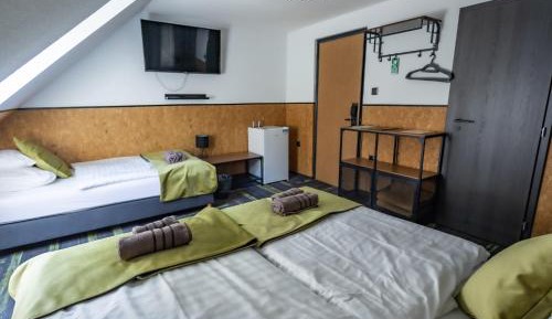 Triple Room with Bathroom