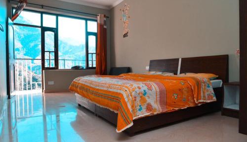 King Room with Mountain View