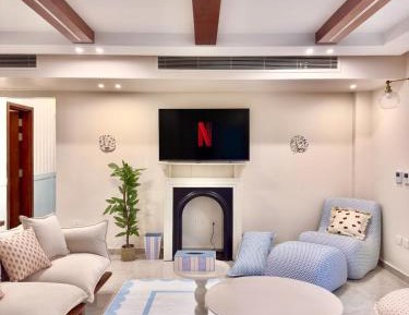 Three-Bedroom Premium Apartment with Balcony