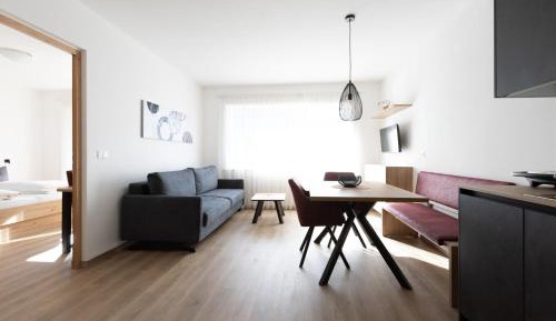 Superior One-Bedroom Apartment with Balcony