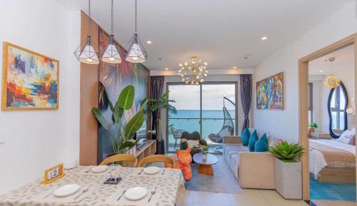 Three-Bedroom Apartment with Sea View