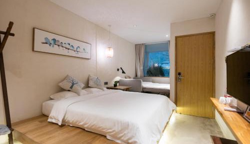 Family Room with Shower