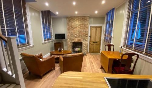 Deluxe One-Bedroom Apartment with Garden View