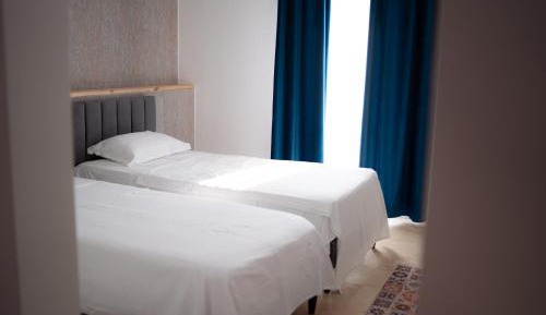 Deluxe Double or Twin Room with Garden View