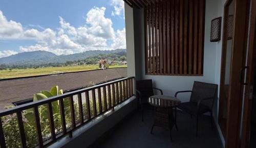 Twin Room with Balcony