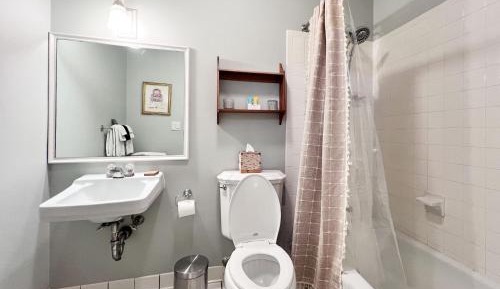 Deluxe Double Room with Bath