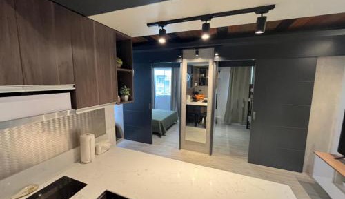 Apartment with Pool View 