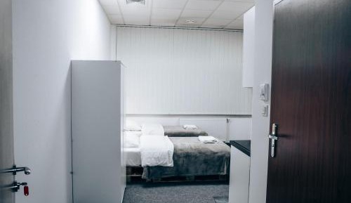 Apartment with Shower