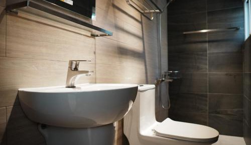 Quadruple Room with Private Bathroom