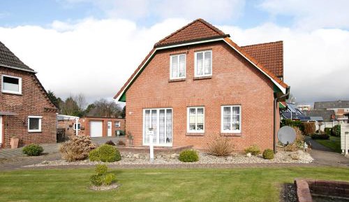 Superior One-Bedroom Apartment