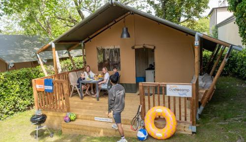 Tent Safari XL with Shared Bathroom