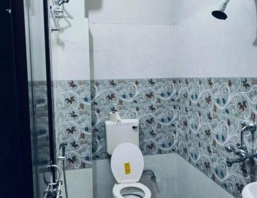 Deluxe Room (2 Adults + 1 Child)