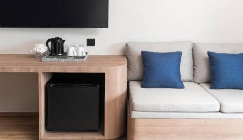 Deluxe Garden View King