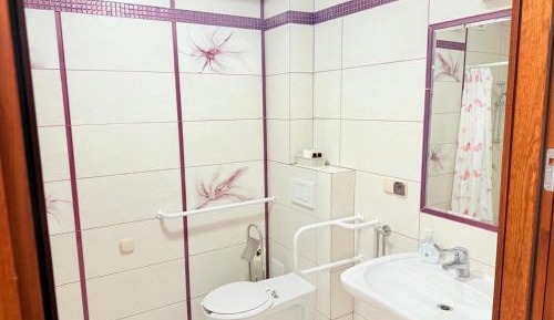 Single Room - Disability Access