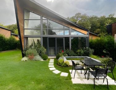 King Room with Garden View