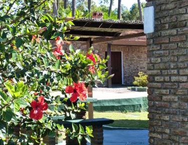 Chalet (6 Adults)