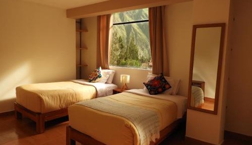 Family Room with Mountain View