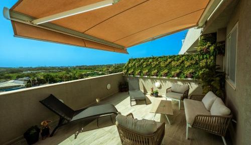 Apartment with Terrace