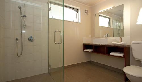 One-Bedroom Unit with Hot Tub