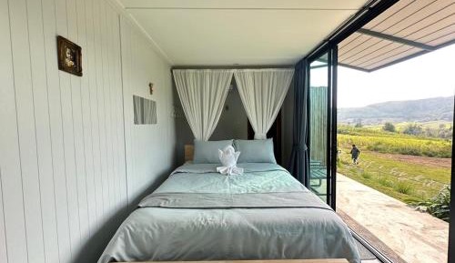 King Room with Mountain View