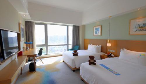 Business Room (2 Beds)