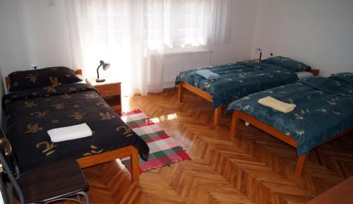 Triple Room with Private Bathroom