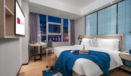 Double Room with Lake View