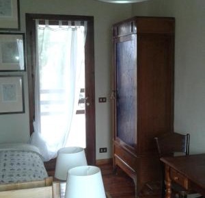 Twin Room with Private Bathroom