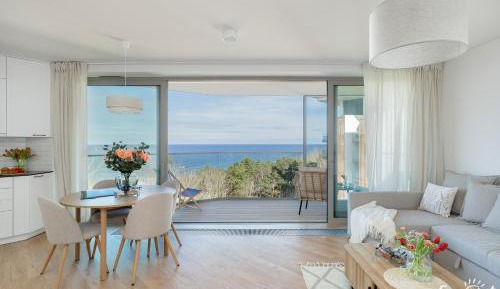 One-Bedroom Apartment with Sea View