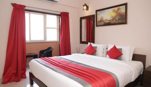 Queen Room with Balcony