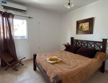 One-Bedroom Apartment with Balcony