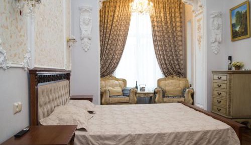 Two-Bedroom Apartment with Balcony