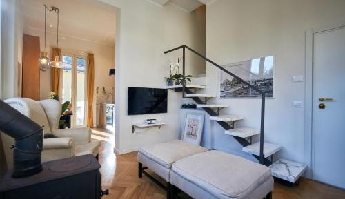 Two-Bedroom Deluxe Apartment with Garden View
