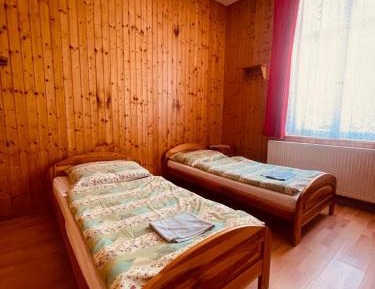 Twin Room with Private Bathroom