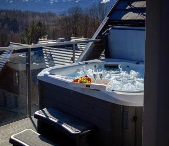 Apartment with View and Balcony