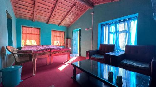 Superior Single Room