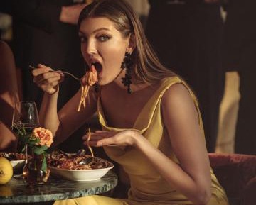 Hidden Oasis without window – Stay & Dinner x Vana Spa