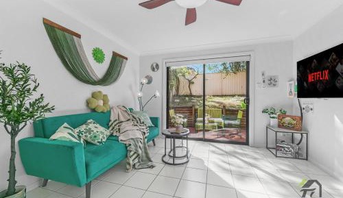 Three-Bedroom Holiday Home 