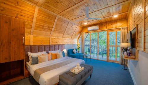 King Room with Mountain View